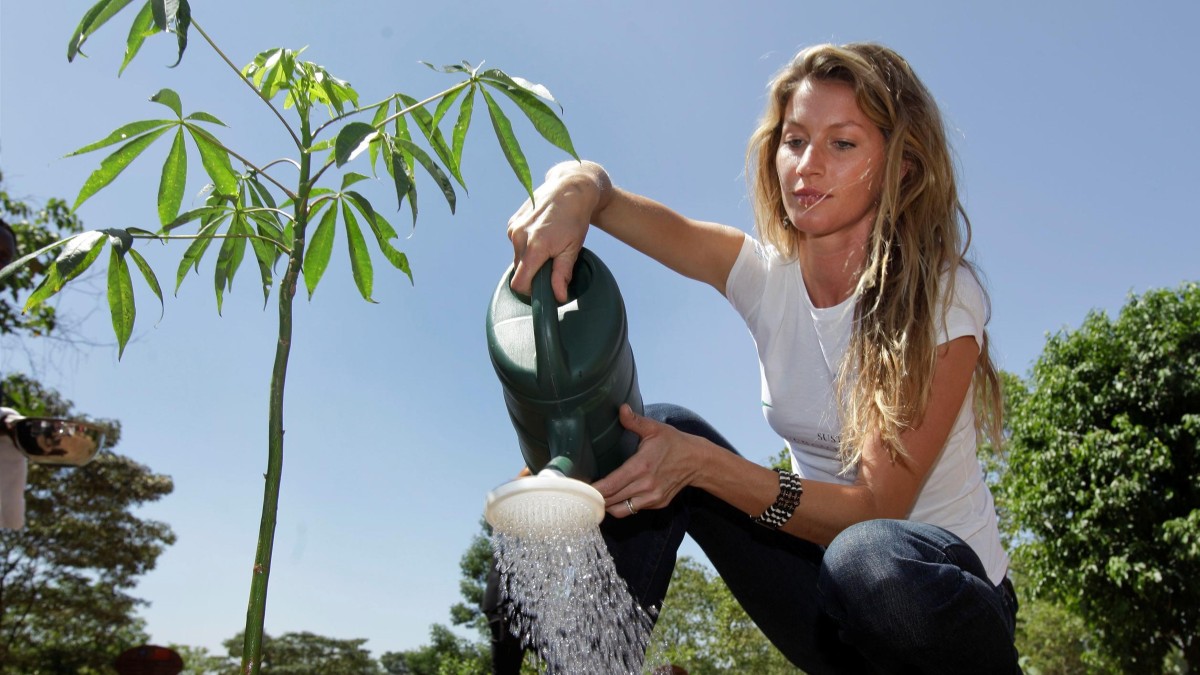 Gisele Bündchen joins The Earthshot Prize as Council Member