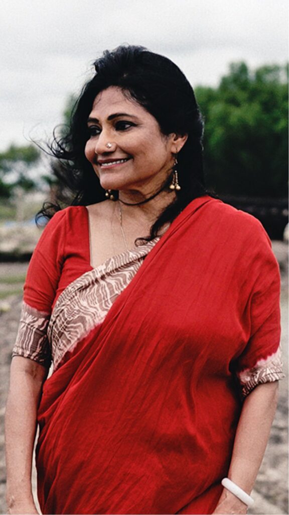 Runa Khan, Friendship